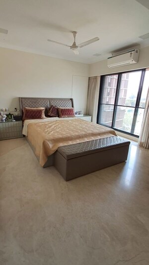 Bedroom in 4 BHK Penthouse at L Nagpal NN Tower, Khar West – for Sale