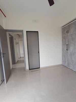 Room in 2 BHK Apartment at Damji Shamji Mahavir Spring Tulip Phase 1, Pokhran Road No Two – for Rent
