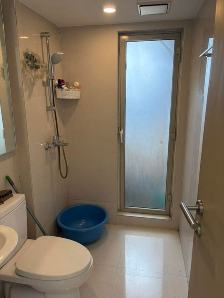 Bathroom, hiranandani-estate 1 Bedroom 550 Sq.Ft. Apartment In Ghodbunder Road Thane 10470334