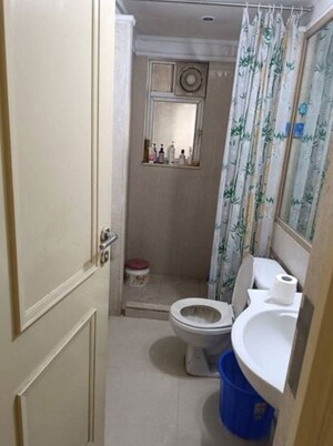 Bathroom in 3 BHK Apartment at Hiranandani Meadows, Manpada – for Rent