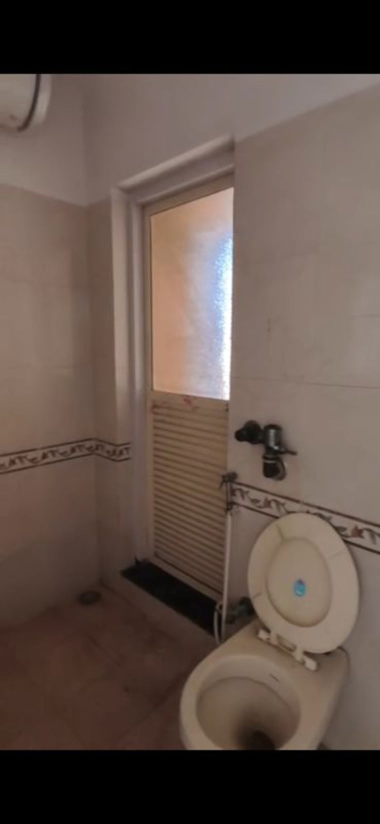 Bathroom, k-raheja-palm-spring 2 Bedroom 990 Sq.Ft. Apartment In Malad West Mumbai 10470411