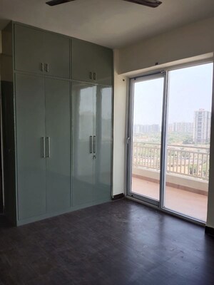 Room in 3.5 BHK Builder Floor at M3M Soulitude, Sector 89 – for Rent