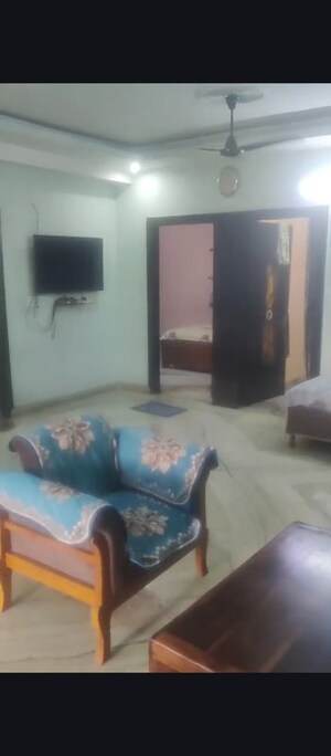 3 BHK Builder Floor For Sale in Chiranjiv Vihar