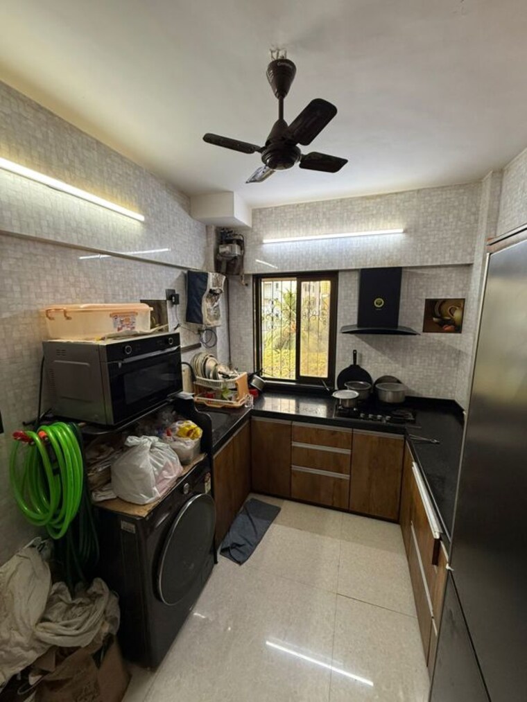 Living Room, dheeraj-kirti 2 Bedroom 612 Sq.Ft. Apartment In Malad West Mumbai 10470423