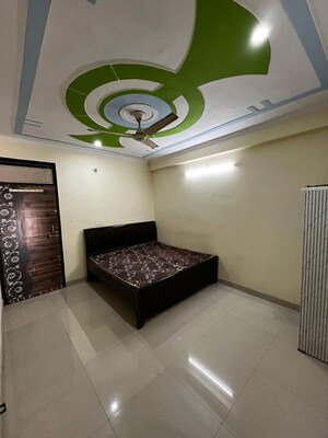 Living Room in 1 RK Builder Floor at Allure Estate, Sector 14 – for Rent