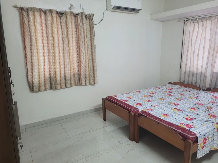Bedroom, vrindavanam-apartment 2 Bedroom 1100 Sq.Ft. Apartment In Model Colony Pune 10470436