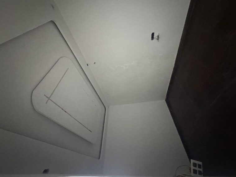 Room, modipuram bypass 3 Bedroom 112 Sq.Yd. Independent House In Modipuram Bypass Meerut 10453392