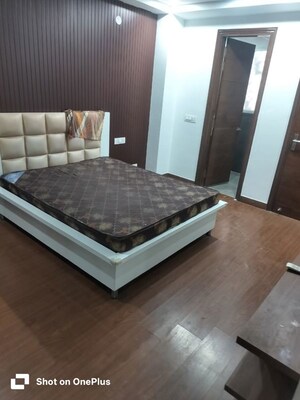 Bedroom in 3 BHK Builder Floor at Sector 55 – for Rent