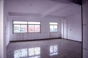 Parking in  Shop at Kirti Nagar – for Rent
