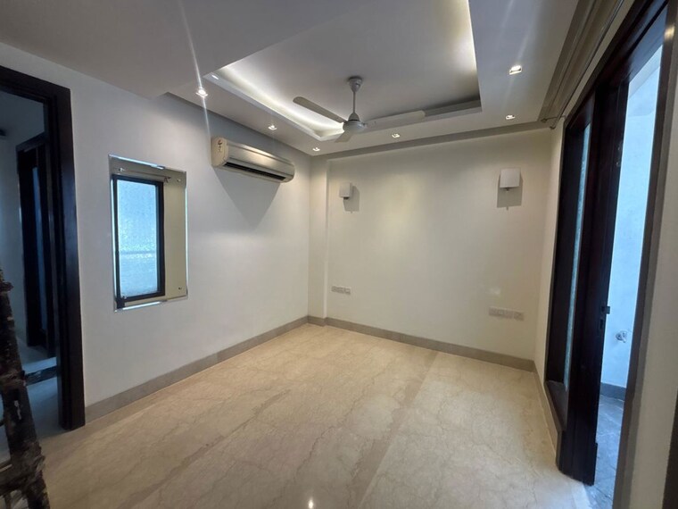 Dining area, greater kailash i 3 Bedroom 1872 Sq.Ft. Builder Floor In Greater Kailash I Delhi 10470542