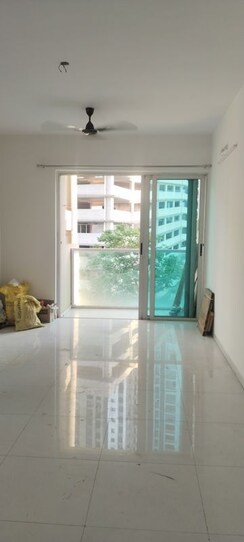 2 BHK + Pooja Room,Store Room Apartment For Rent in Sheth Vasant Lawns