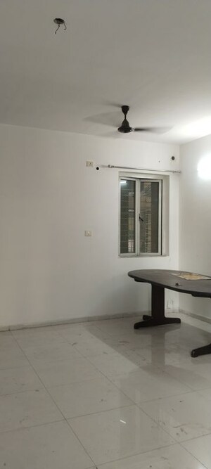 Dining area in 2 BHK Apartment at Sheth Vasant Lawns, Laxmi Nagar – for Rent