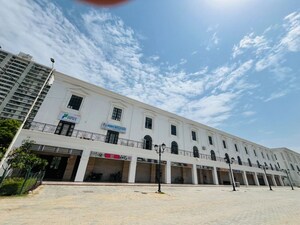  Shop For Rent in Omaxe Sun, Sector 79