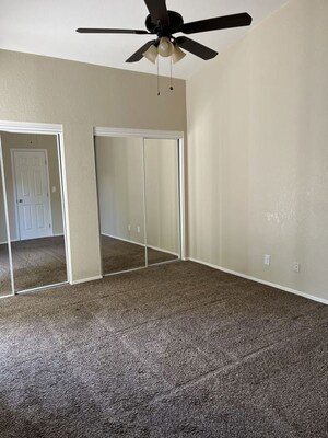 Room in  Shop at East Of Kailash – for Rent