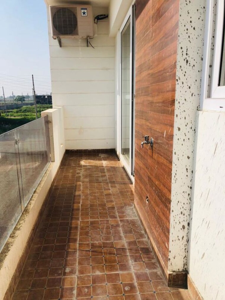 Balcony, aura-homes 3 Bedroom 1540 Sq.Ft. Apartment In Patiala Road Zirakpur 10470580