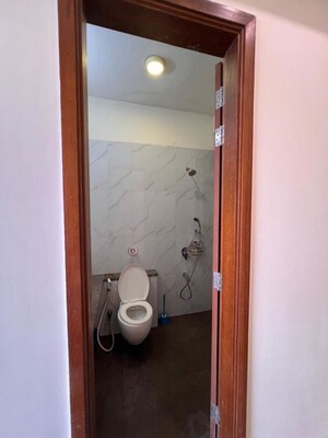 Bathroom in 2 BHK Apartment at Imperial Heights Goregaon West, Goregaon West – for Rent