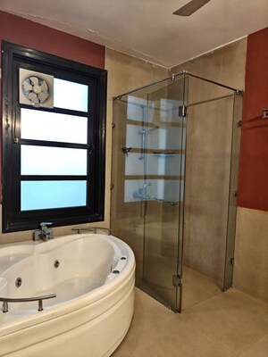 Bathroom in 3.5 BHK Villa at Vipul Tatvam Villas, Sector 48 – for Rent