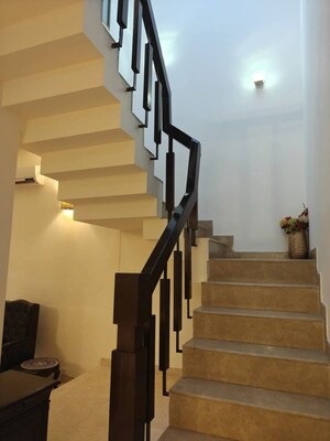 Staircase in 3.5 BHK Villa at Vipul Tatvam Villas, Sector 48 – for Rent
