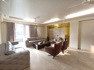 Living Room in 4 BHK Builder Floor at Greater Kailash I – for Rent