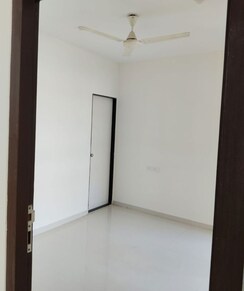 1 BHK Apartment For Rent in Chandak Nishchay