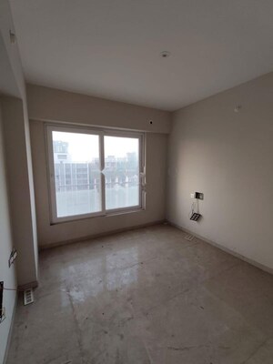 Room in 3 BHK Apartment at ND Palai Towers, Goregaon West – for Rent
