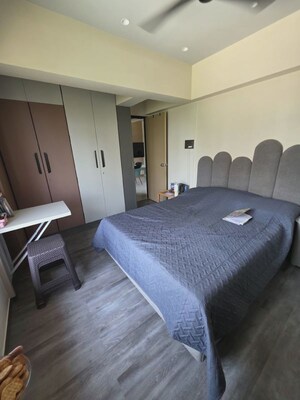 Bedroom in 1 BHK Apartment at Chembur – for Sale