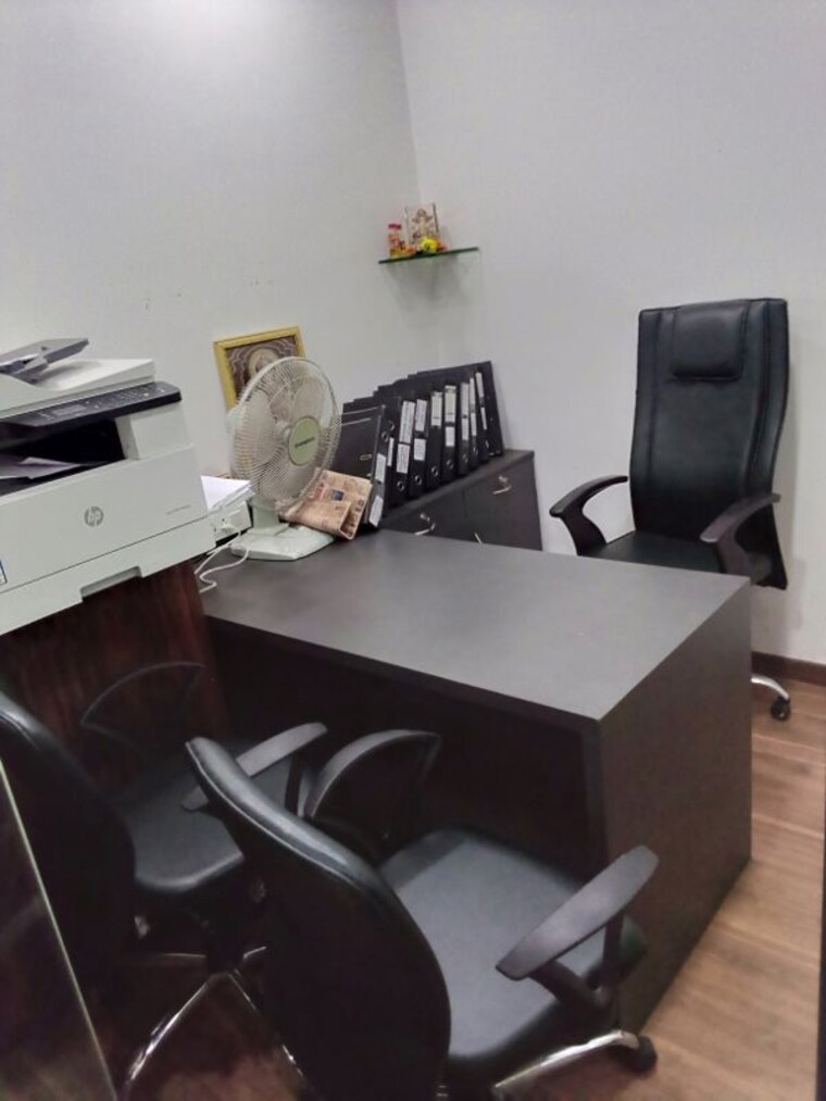 Team Area, neptune-eastern-business-district Commercial Office Space 300 Sq.Ft. In Bhandup West Mumbai 10470670