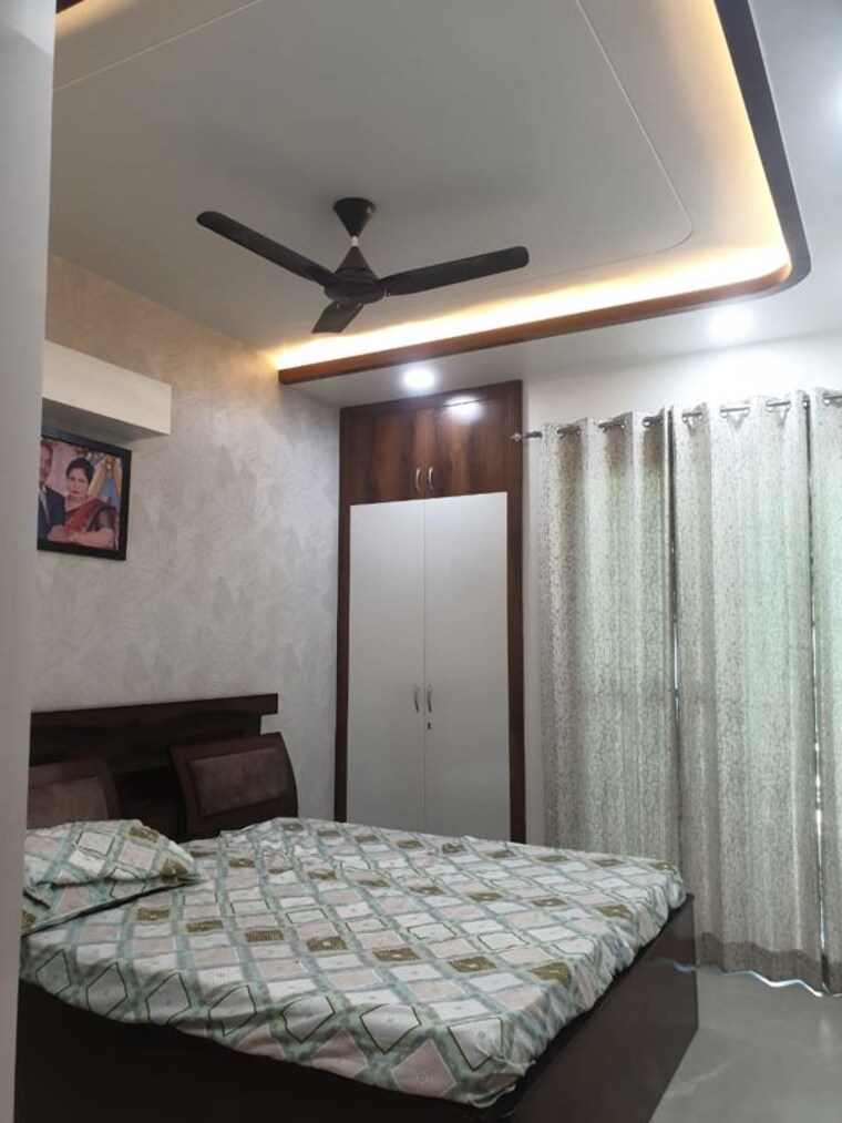 Bedroom, bptp-district-3 3 Bedroom 180 Sq.Ft. Builder Floor In Sector 85 Faridabad 10470655