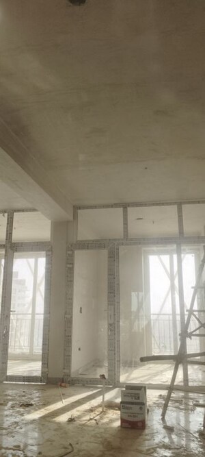 Building Lobby in  Office Space at Omaxe Sun, Sector 79 – for Rent