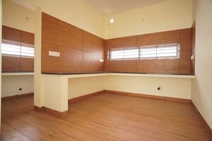 Room in 3 BHK Villa at KannadI-I – for Sale