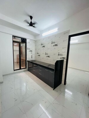 1 BHK Apartment For Rent in Laxmi Tower Mira Road, Mira Road