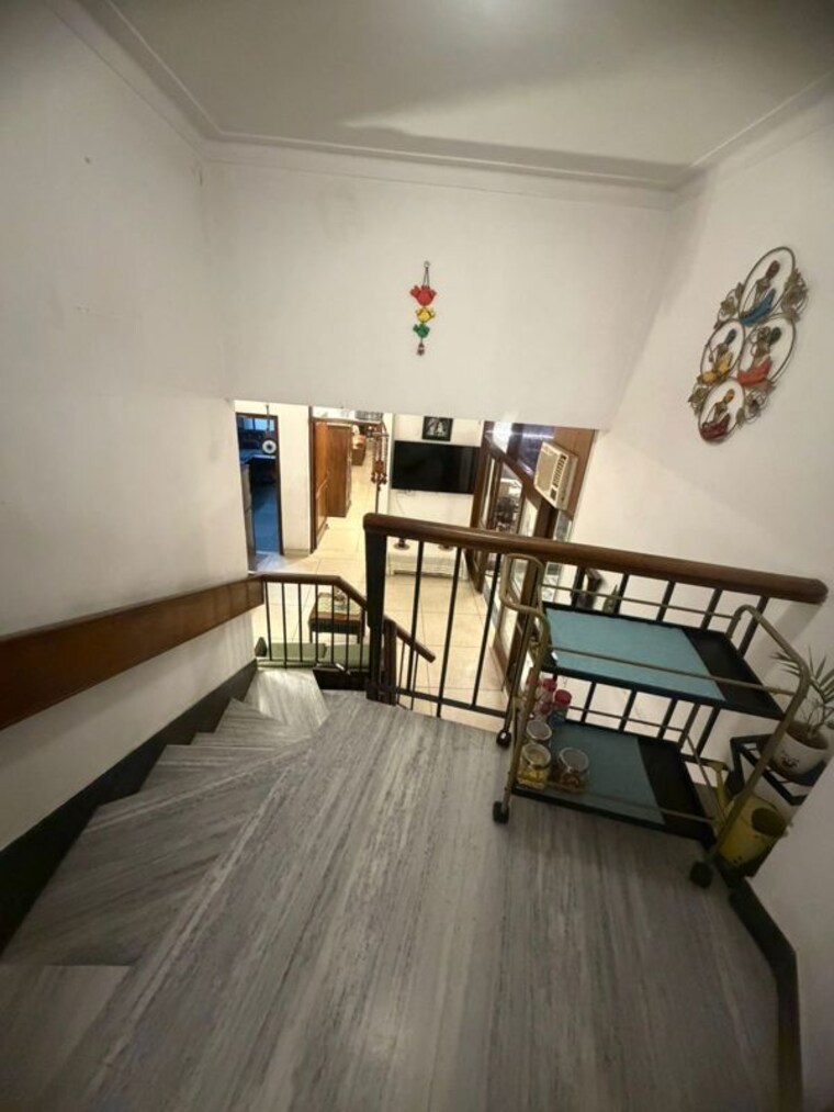 Gym, pradhav-apartments 6+ Bedroom 400 Sq.Ft. Apartment In Rajokri Delhi 10470850