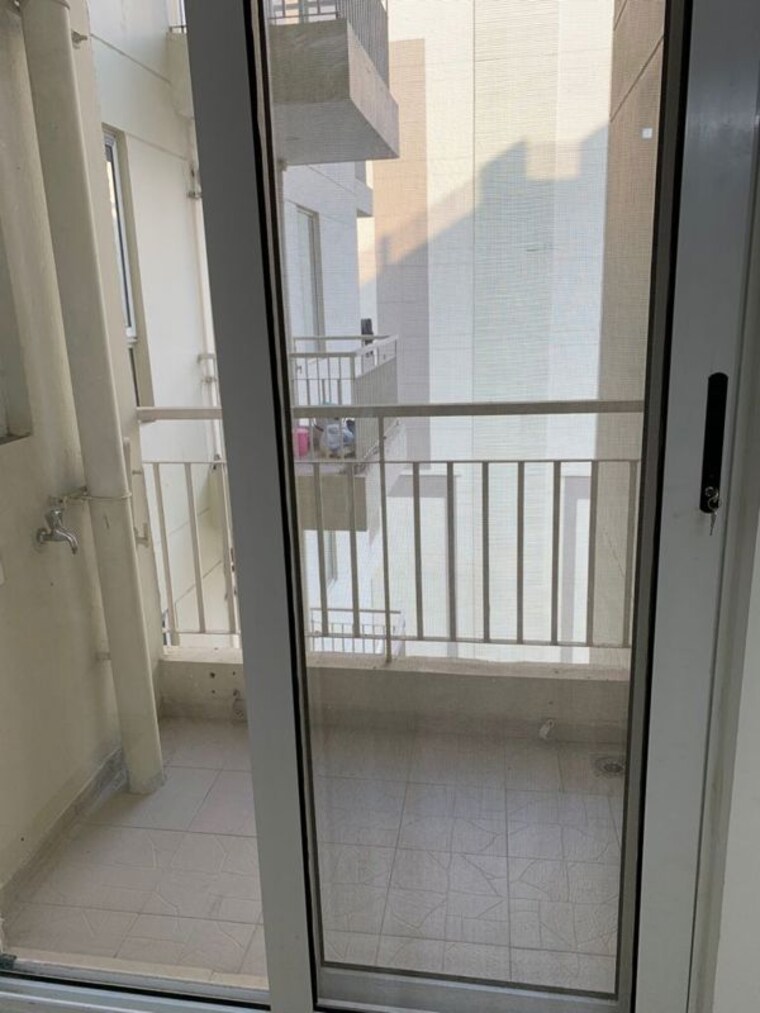 Balcony, sushma-joynest-moh 2 Bedroom 1100 Sq.Ft. Apartment In Bir Chhat Chandigarh 10470844