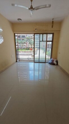 1 BHK + Study Room Apartment For Rent in K Raheja Corp Maple Leaf