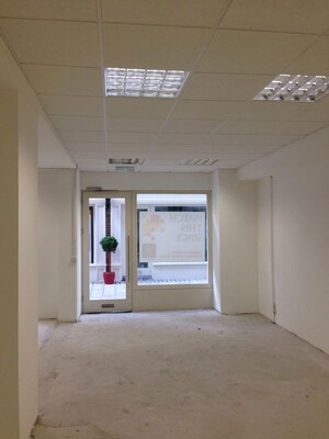 Room in  Shop at Defence Colony – for Rent