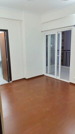 2 BHK 915 Sq.Ft. Apartment in Panchsheel Greens II