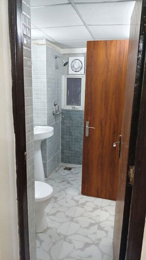 Bathroom in 2 BHK Apartment at Panchsheel Greens II, Sector 16 Greater Noida – for Rent