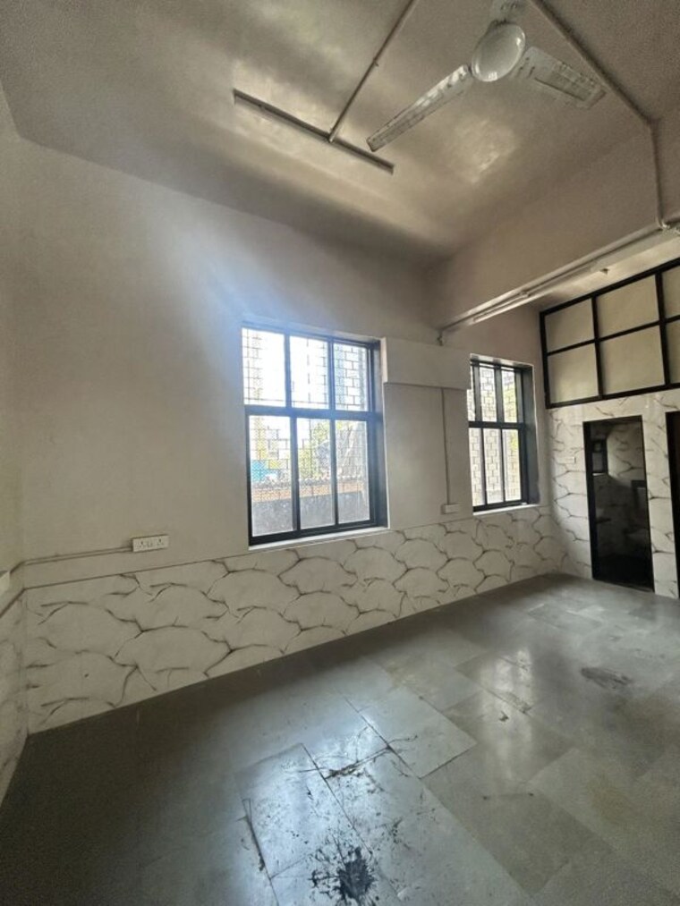 Room, worli Commercial Office Space 1120 Sq.Ft. In Worli Mumbai 10470831