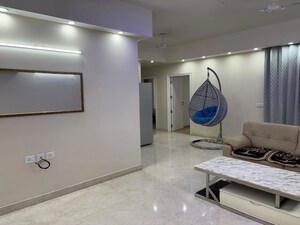 Furnished Amenities in 3 BHK Apartment at DLF The Ultima, Sector 81 – for Rent