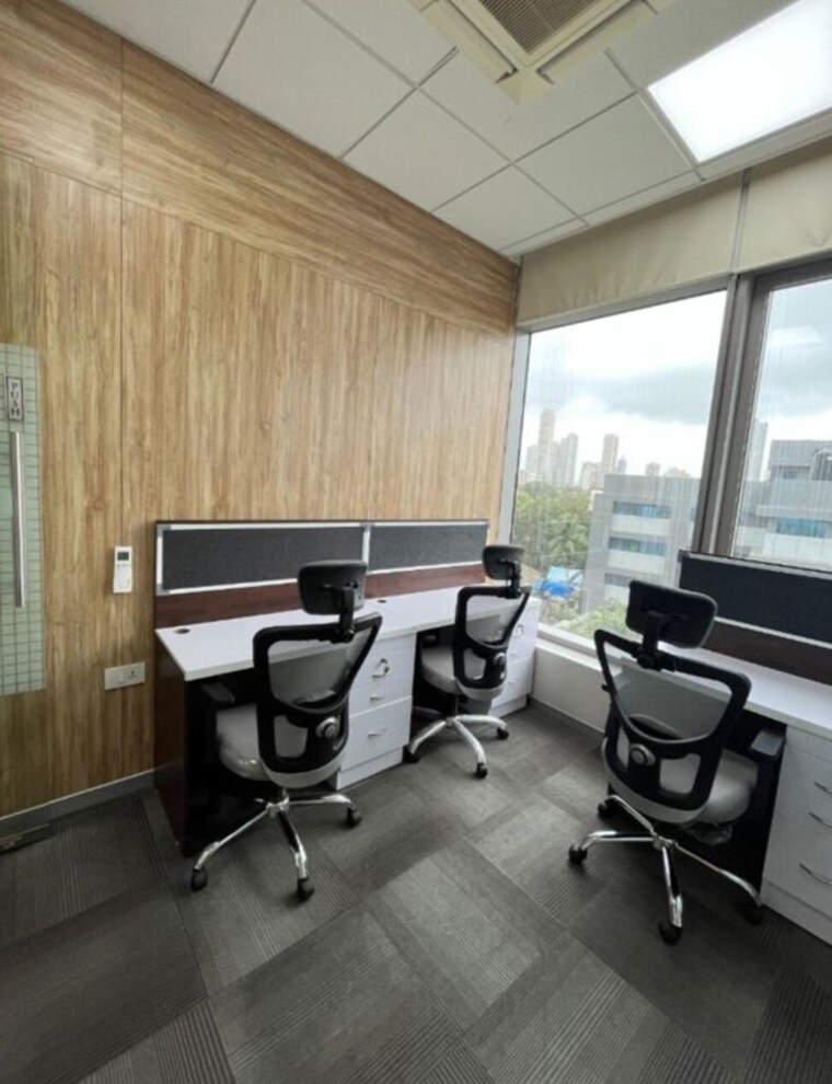 Team Area, lodha-supremus-lower-parel Commercial Office Space 2470 Sq.Ft. In Lower Parel Mumbai 10470930