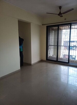 Room in 1 BHK Apartment at Arihant Arham, Old Panvel – for Sale