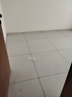 Furnished Amenities in 1 BHK Apartment at Saiguru Uday Heights, Kharadi – for Rent
