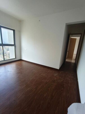 Room in 3 BHK Apartment at Rajesh Raj Infinia, Malad West – for Rent