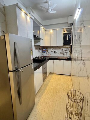 Kitchen in 3 BHK Builder Floor at Shivalik Colony – for Rent