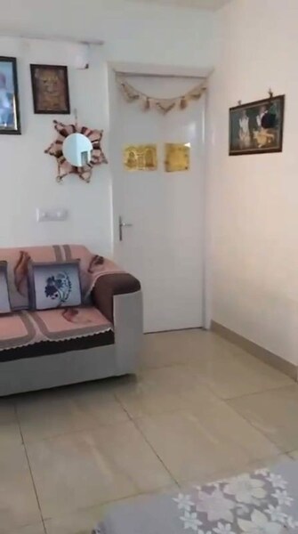 2 BHK 1075 Sq.Ft. Apartment in Gaur City 7th Avenue