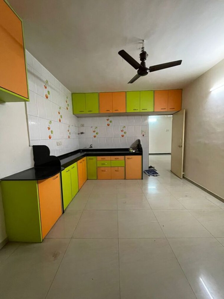 Kitchen, amit-ved-vihar 3 Bedroom 1250 Sq.Ft. Apartment In Kothrud Pune 10471081