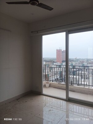 2 BHK Apartment For Sale in Signature Global Prime, Sector 63a