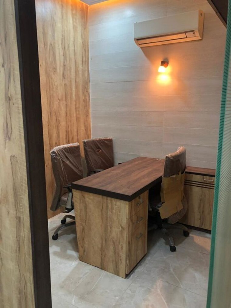 Bedroom, worli Commercial Office Space 780 Sq.Ft. In Worli Mumbai 10471057