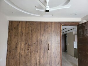 Furnished Amenities in 3 BHK Builder Floor at Sector 31 – for Sale