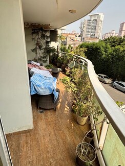 3.5 BHK + Servant Room,Study Room Apartment For Sale in DLF The Icon